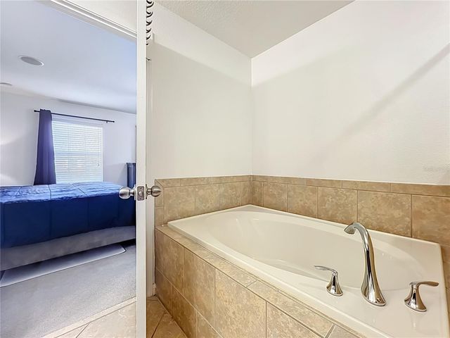 3341 RODRICK CIRCLE, Orlando, FL 32824