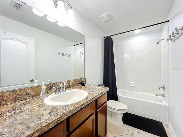 3341 RODRICK CIRCLE, Orlando, FL 32824