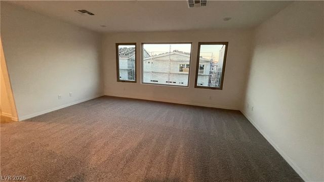 7054 Sunland Hills Avenue, Las Vegas, NV 89113