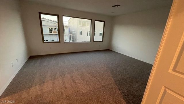 7054 Sunland Hills Avenue, Las Vegas, NV 89113