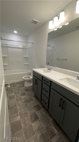 7054 Sunland Hills Avenue, Las Vegas, NV 89113