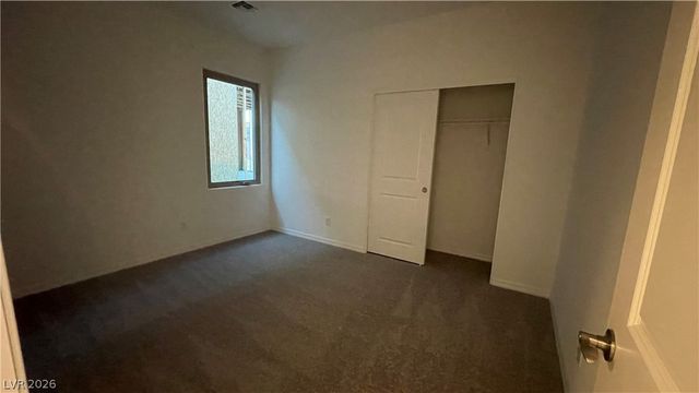 7054 Sunland Hills Avenue, Las Vegas, NV 89113