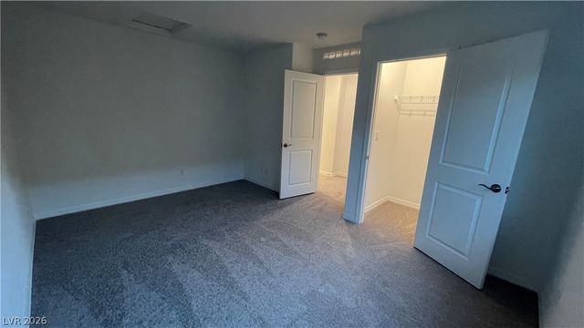 7054 Sunland Hills Avenue, Las Vegas, NV 89113