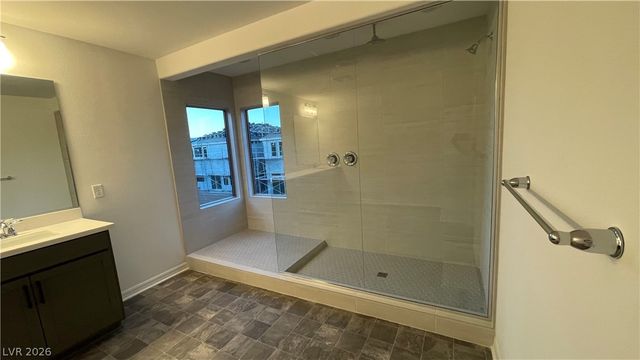 7054 Sunland Hills Avenue, Las Vegas, NV 89113