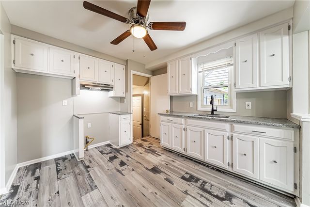 575 W Glendale Street, Bedford, OH 44146