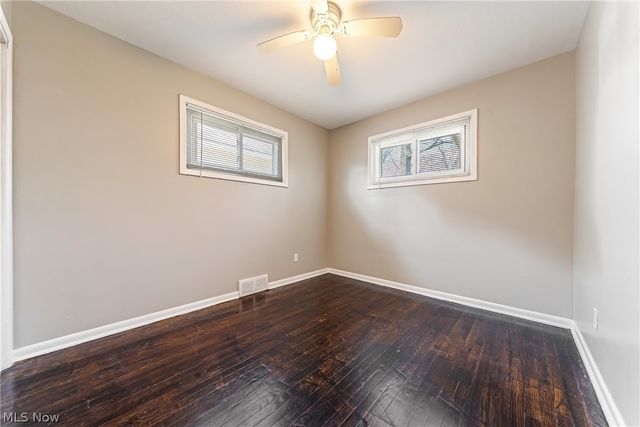 575 W Glendale Street, Bedford, OH 44146