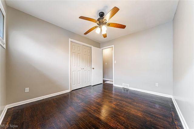 575 W Glendale Street, Bedford, OH 44146