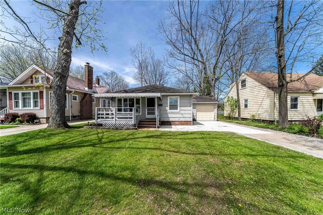 575 W Glendale Street, Bedford, OH 44146