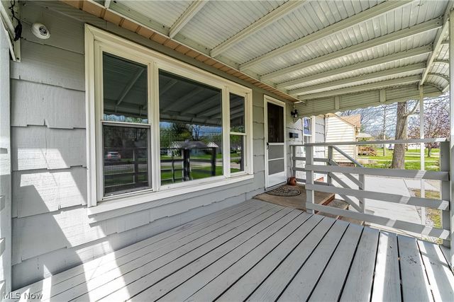 575 W Glendale Street, Bedford, OH 44146
