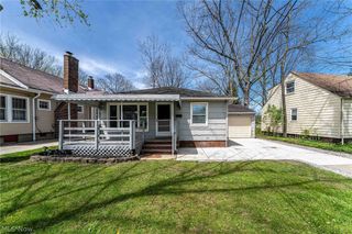 575 W Glendale Street, Bedford, OH 44146