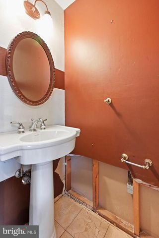 27 NORTHGATE LN, Willingboro, NJ 08046