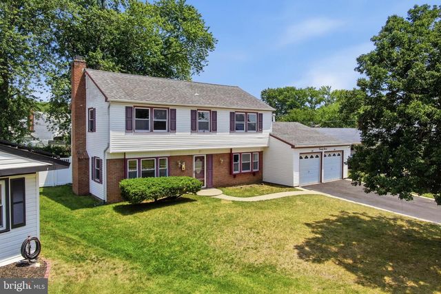 27 NORTHGATE LN, Willingboro, NJ 08046