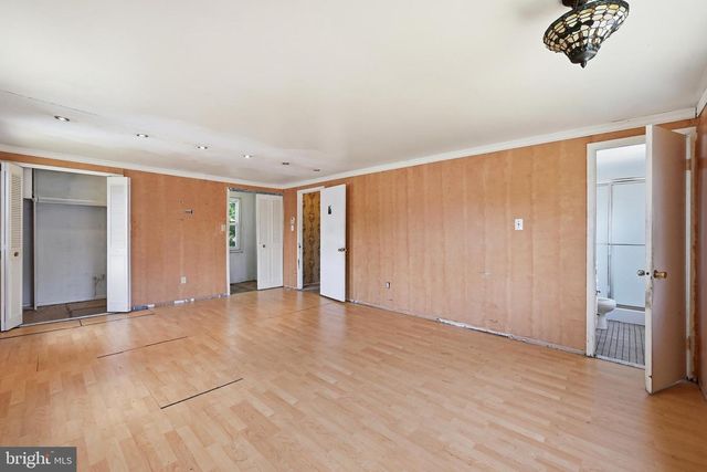 27 NORTHGATE LN, Willingboro, NJ 08046