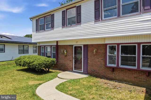 27 NORTHGATE LN, Willingboro, NJ 08046