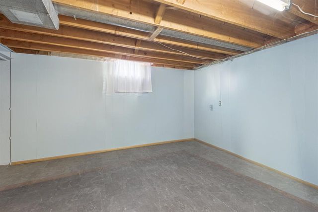 1024 E LINDBERGH STREET, Appleton, WI 54911