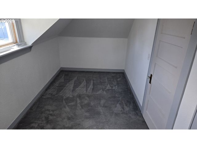 708 W FOURTH PLAIN Blvd, Vancouver, WA 98660