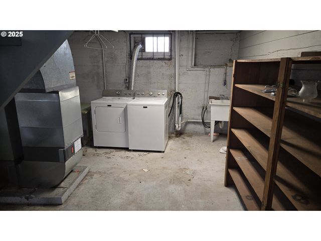 708 W FOURTH PLAIN Blvd, Vancouver, WA 98660