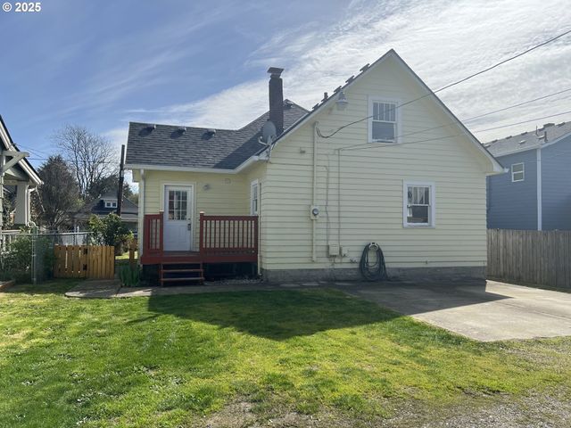 708 W FOURTH PLAIN Blvd, Vancouver, WA 98660