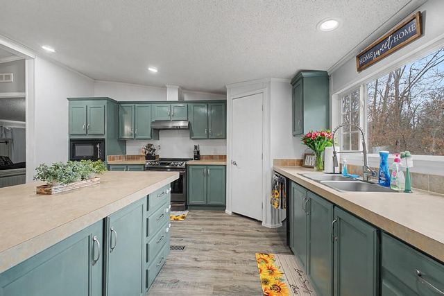 16307 Cardinal Road, Bella Vista, AR 72715