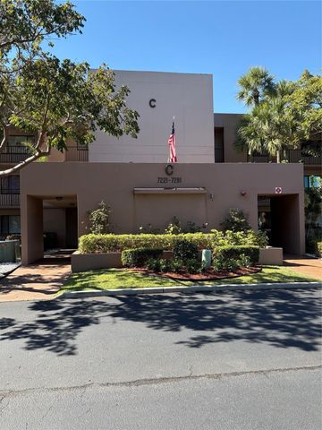 7275 Ashmont Circle 7275, Tamarac, FL 33321