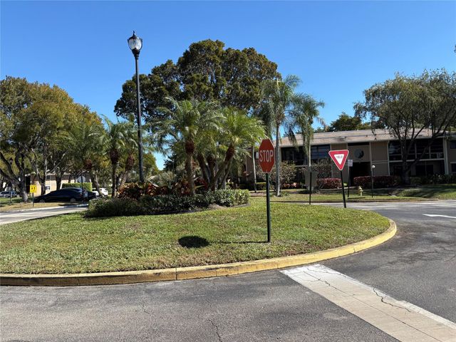 7275 Ashmont Circle 7275, Tamarac, FL 33321