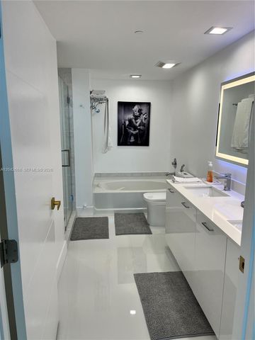 951 Brickell Ave 2704, Miami, FL 33131