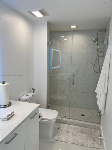 951 Brickell Ave 2704, Miami, FL 33131