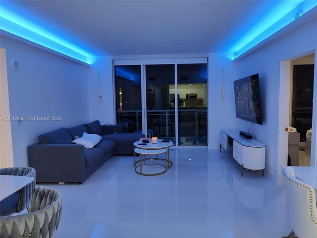 951 Brickell Ave 2704, Miami, FL 33131