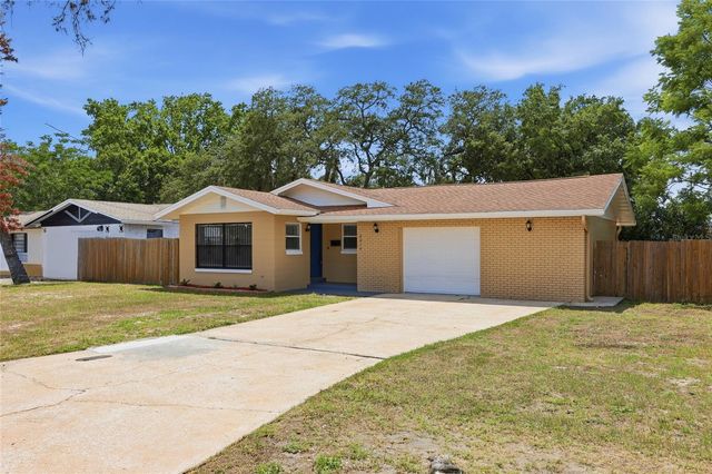 2314 QUEENSWAY ROAD, Orlando, FL 32808