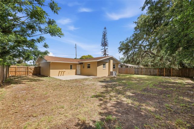 2314 QUEENSWAY ROAD, Orlando, FL 32808