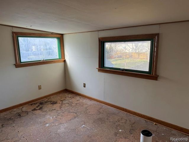 24066 Kraft Place, Romulus, MI 48174