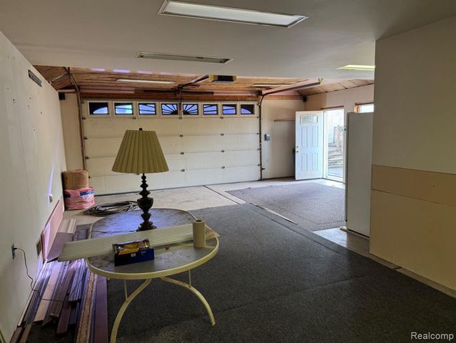 24066 Kraft Place, Romulus, MI 48174