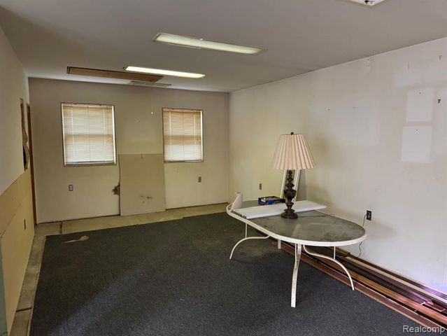 24066 Kraft Place, Romulus, MI 48174