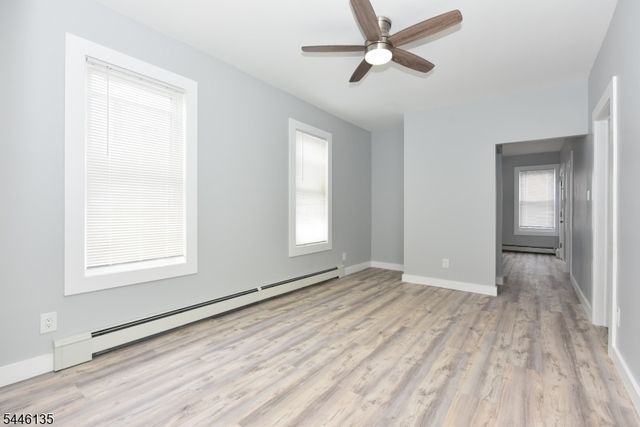 301 Burhans Ave, Haledon Boro, NJ 07508