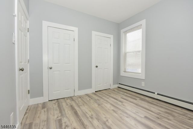 301 Burhans Ave, Haledon Boro, NJ 07508