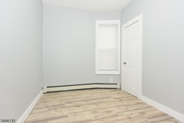 301 Burhans Ave, Haledon Boro, NJ 07508