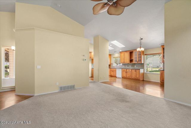 224 W FRONTIER TRL, Post Falls, ID 83854