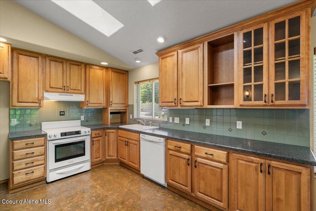 224 W FRONTIER TRL, Post Falls, ID 83854