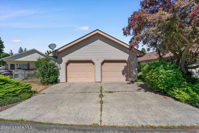 224 W FRONTIER TRL, Post Falls, ID 83854