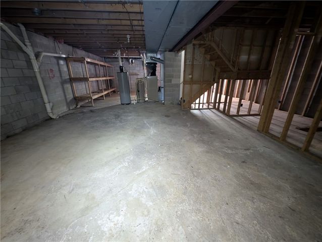 127 Clearview Dr, South Huntingdon, PA 15679