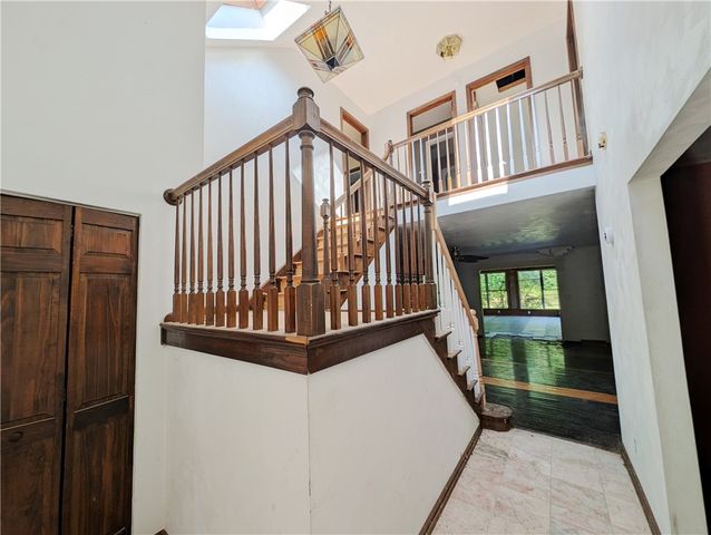 127 Clearview Dr, South Huntingdon, PA 15679