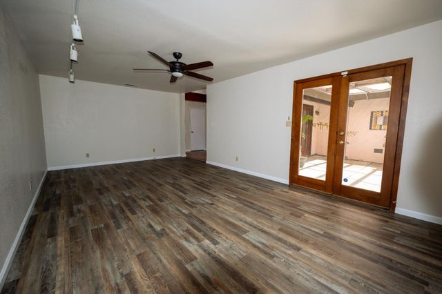 7009 Brookcrest Way, Citrus Heights, CA 95621