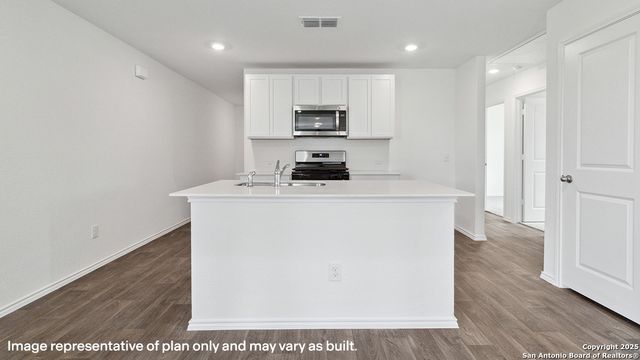 5922 Cosmic Crisp, San Antonio, TX 78252