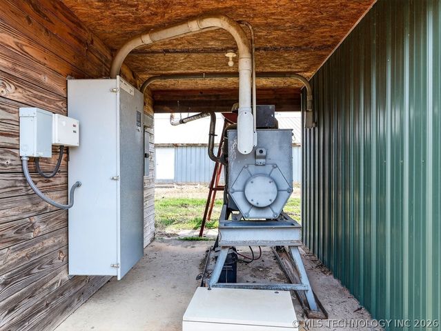 6261 S 444, Locust Grove, OK 74352