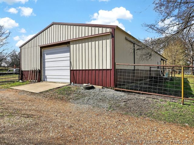 6261 S 444, Locust Grove, OK 74352