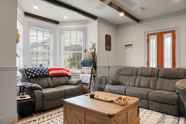 321 Ashley Avenue, Charleston, SC 29403