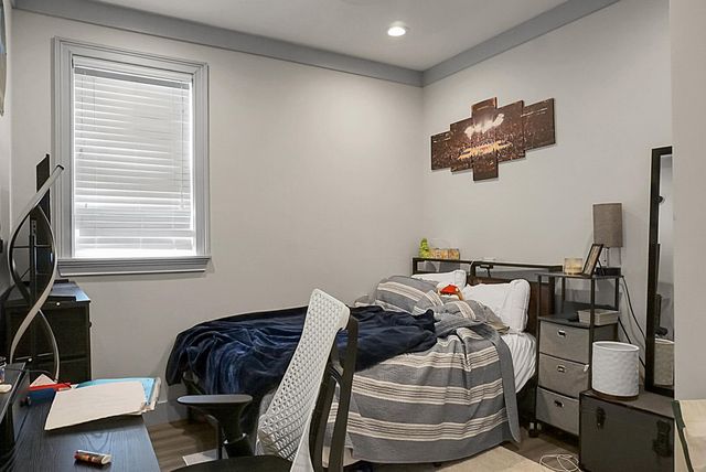 321 Ashley Avenue, Charleston, SC 29403