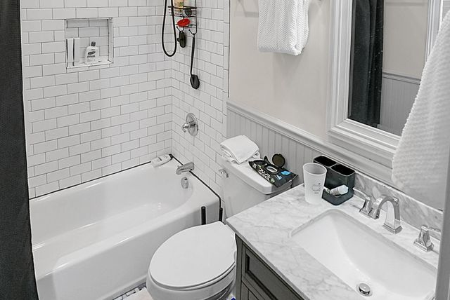 321 Ashley Avenue, Charleston, SC 29403