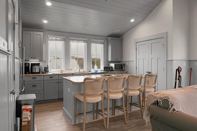 321 Ashley Avenue, Charleston, SC 29403