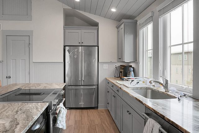 321 Ashley Avenue, Charleston, SC 29403